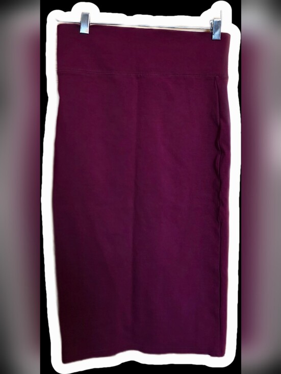Suzy Shier Dresses & Skirts - Suzy Shier Red High-Waist Pencil Skirt